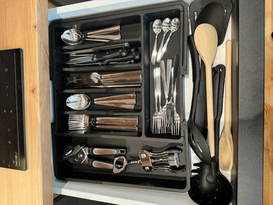 1,5-Zimmer, Top Ausgestattet, 4 Pers, Souterrain ฟลินทส์บาค ภายนอก รูปภาพ